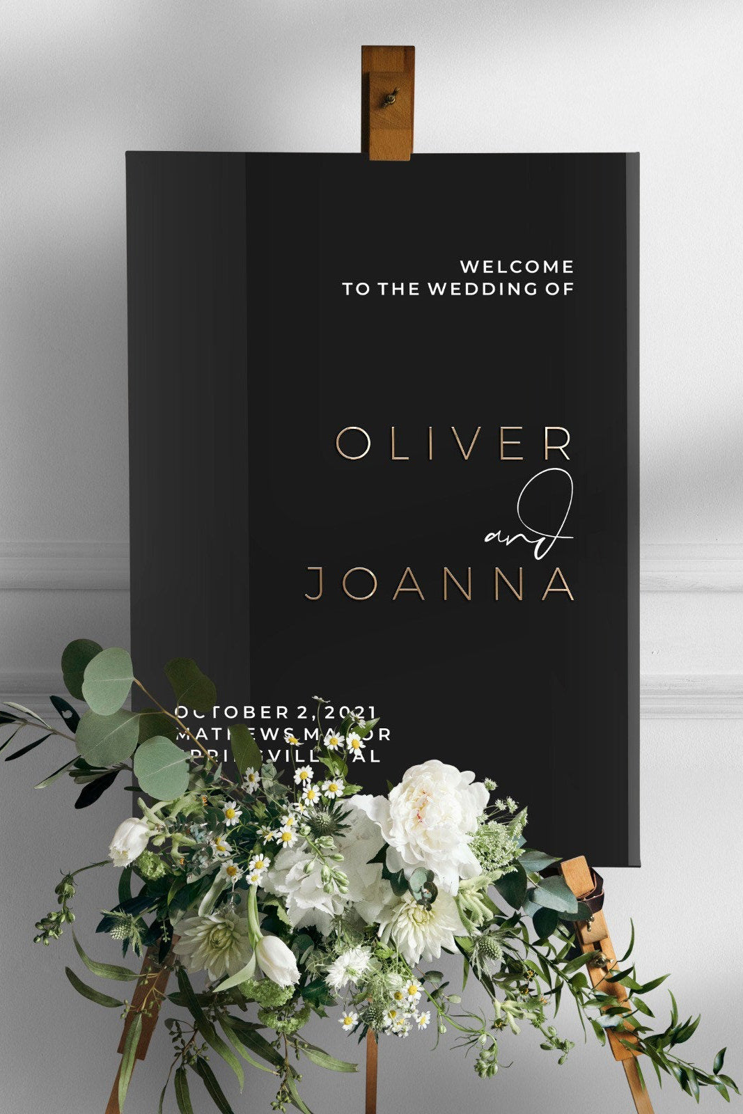 Custom black acrylic wedding sign with 3D personalized names