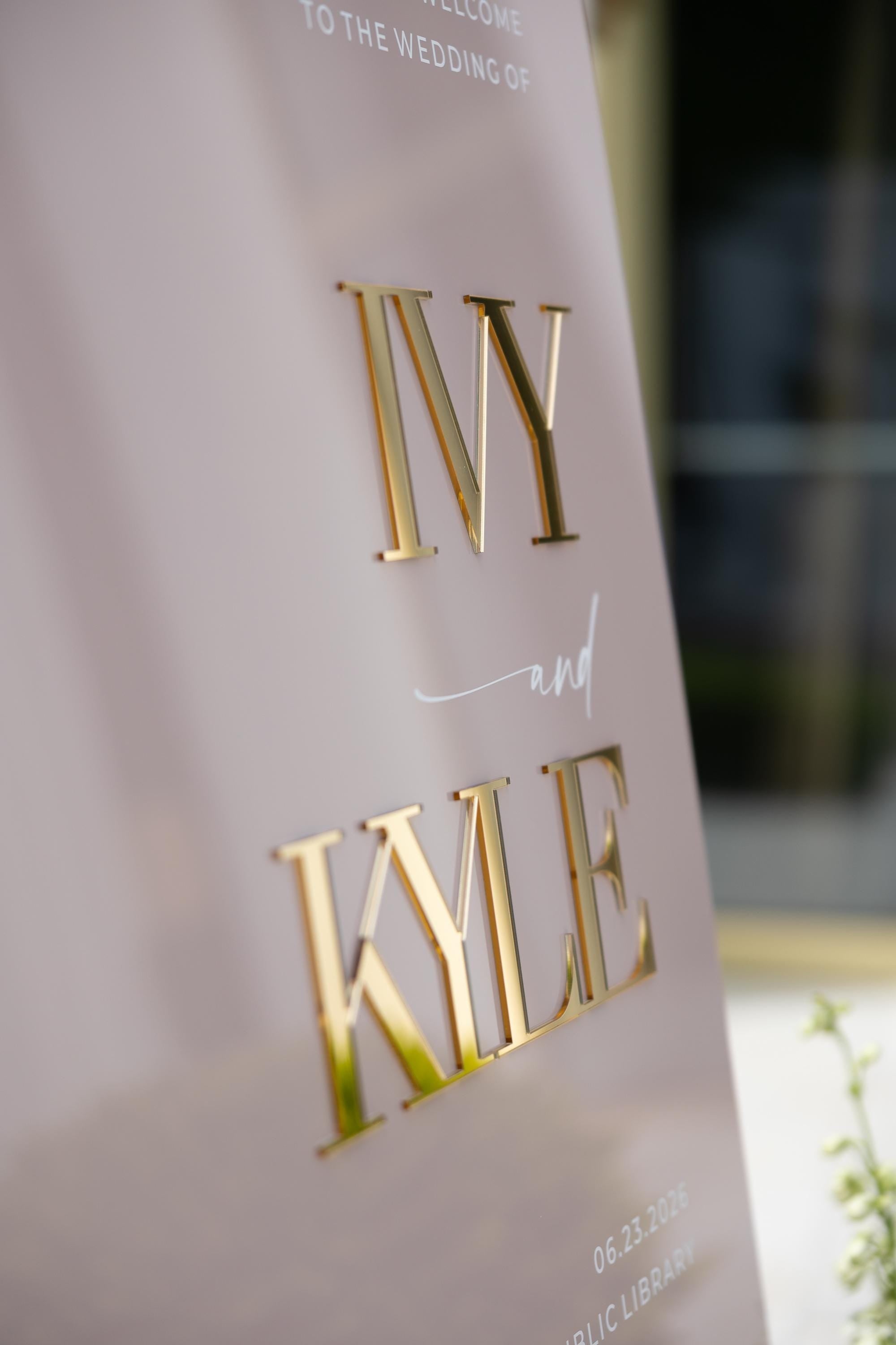 Blush pink acrylic wedding signs with raised lettering for romantic themes